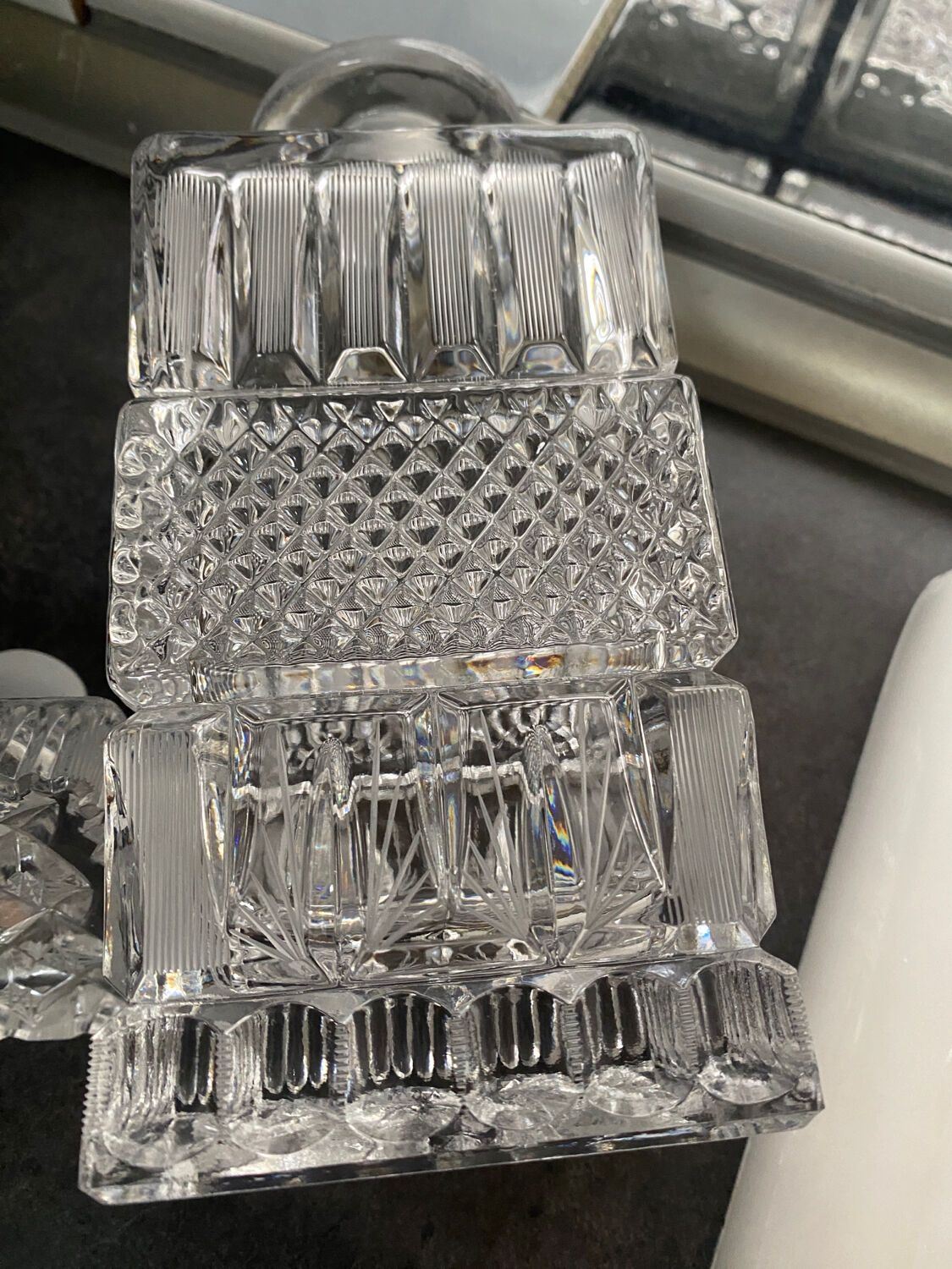 Crystal decanter