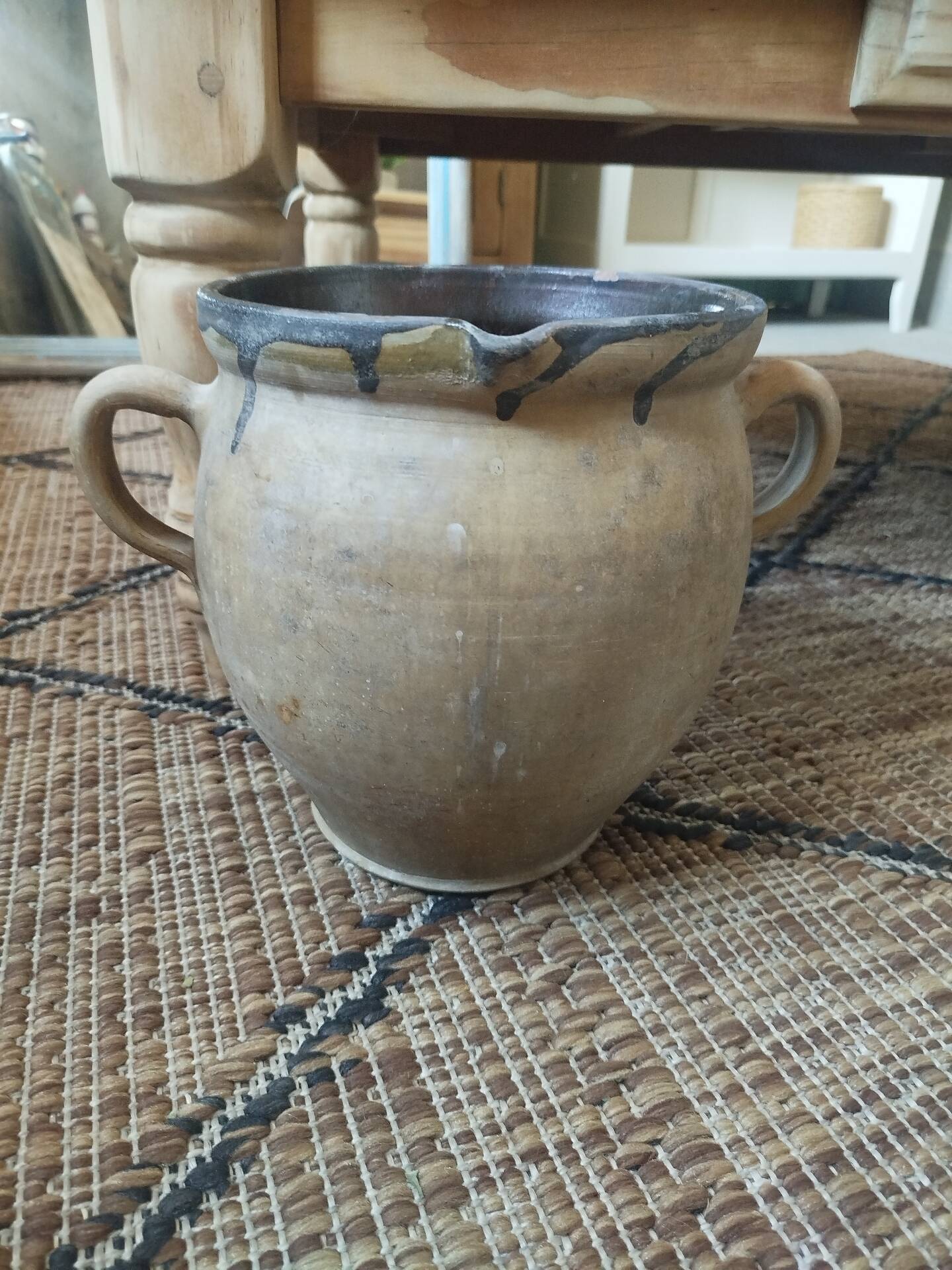 Terracotta pot