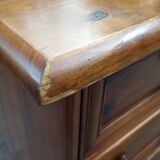 Pine chest of drawers