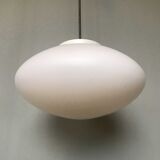 Suspension opaline ovale 1950
