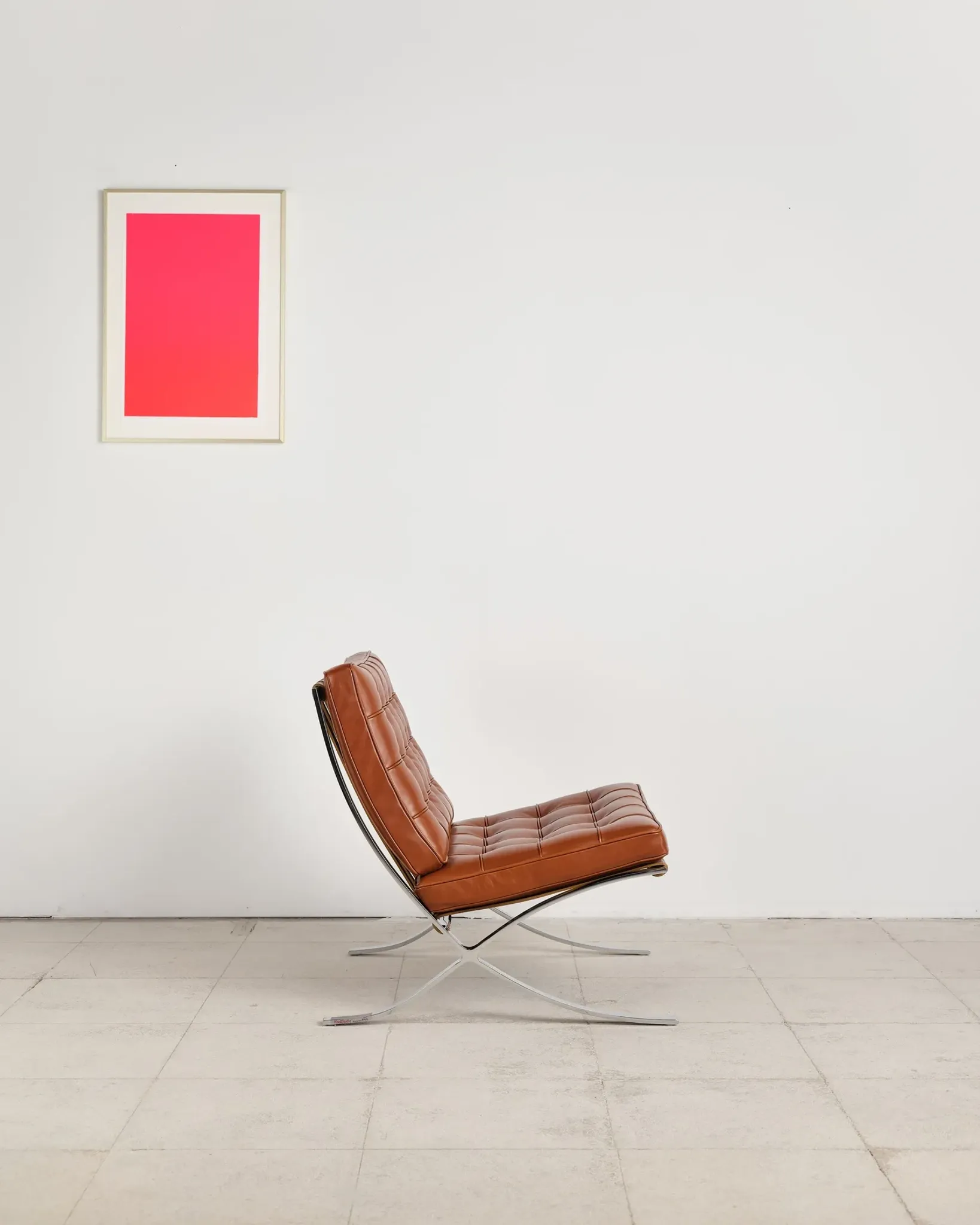 Barcelona chair in leather by Mies van der Rohe, Knoll International