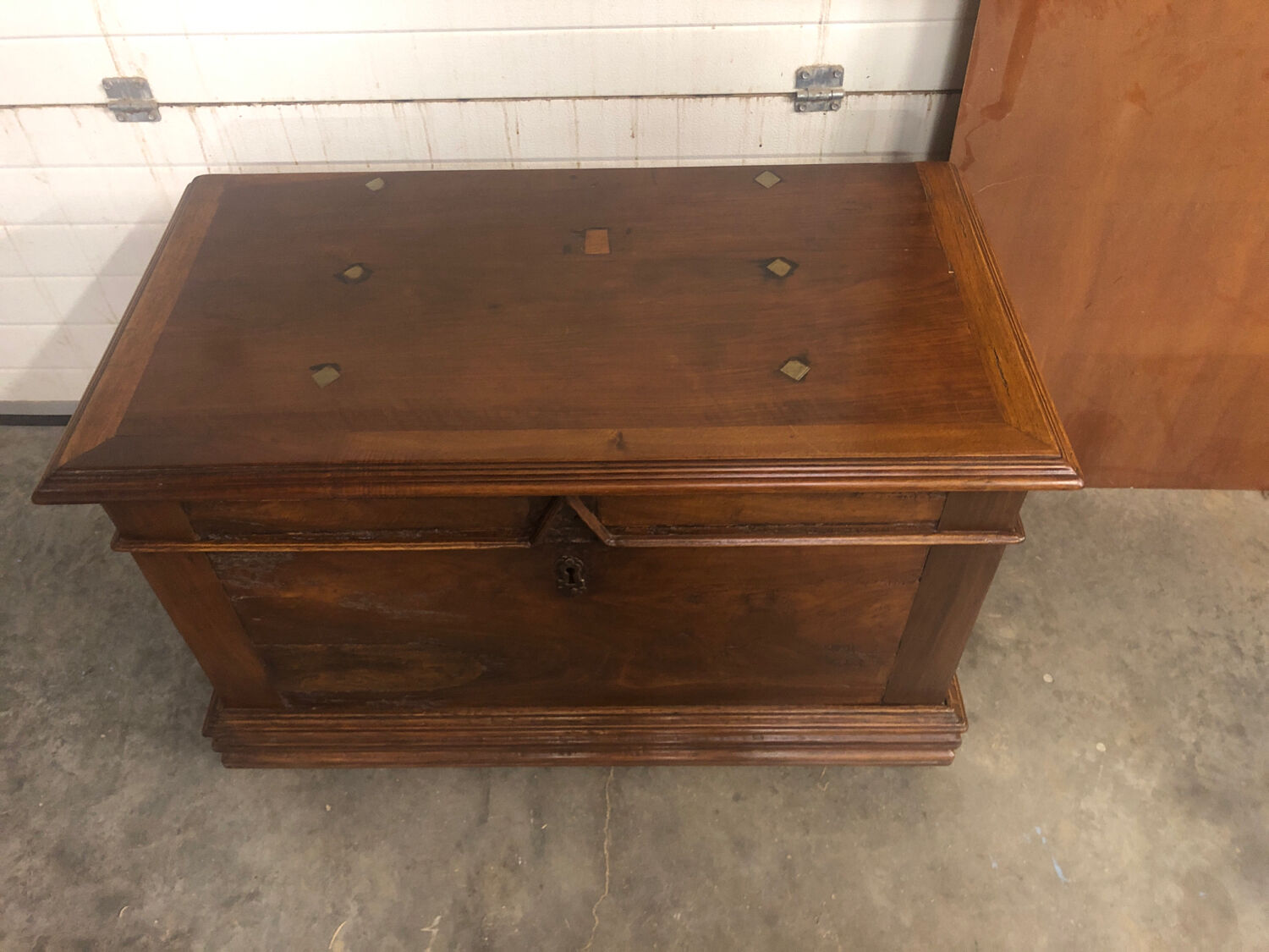Chest from the late 17th century