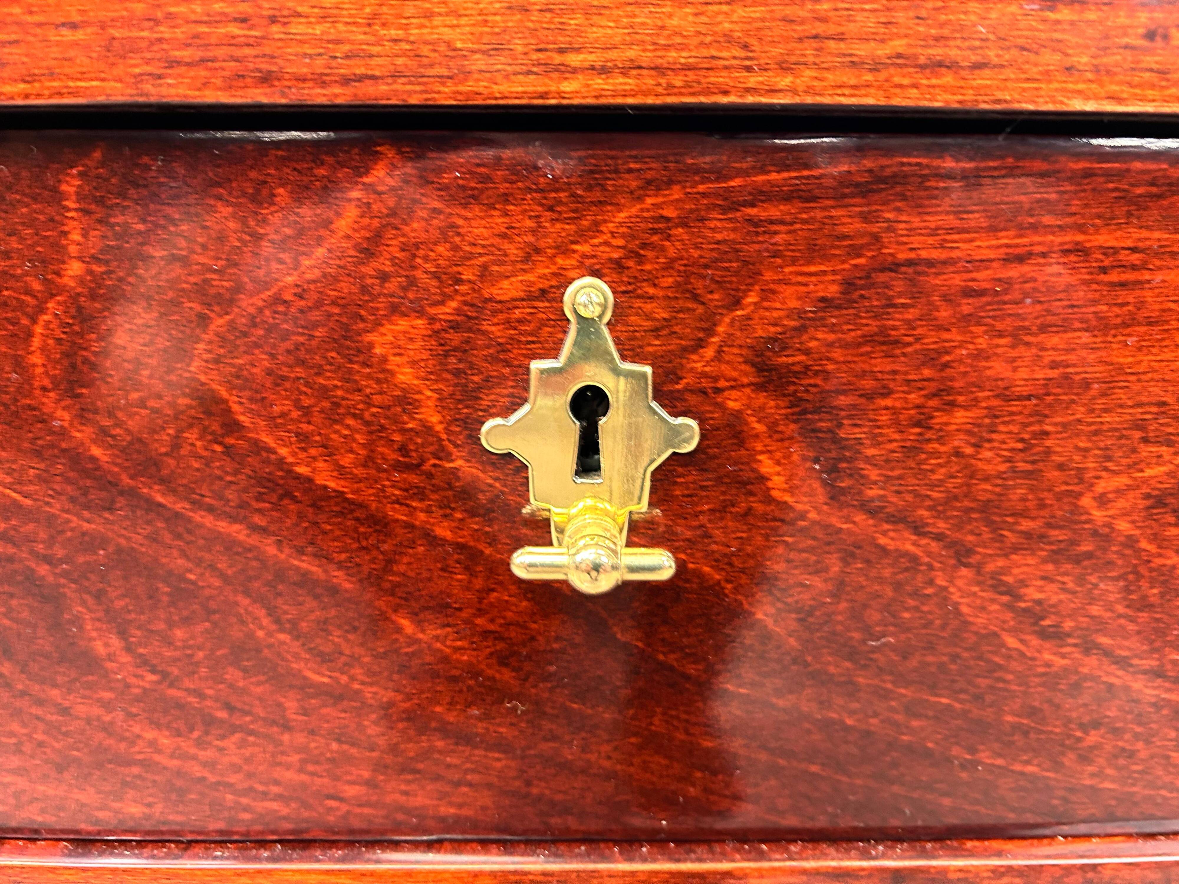 Small Art Deco cabinet attributed to Lajos Kozma.