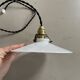 Petite suspension opaline ancienne