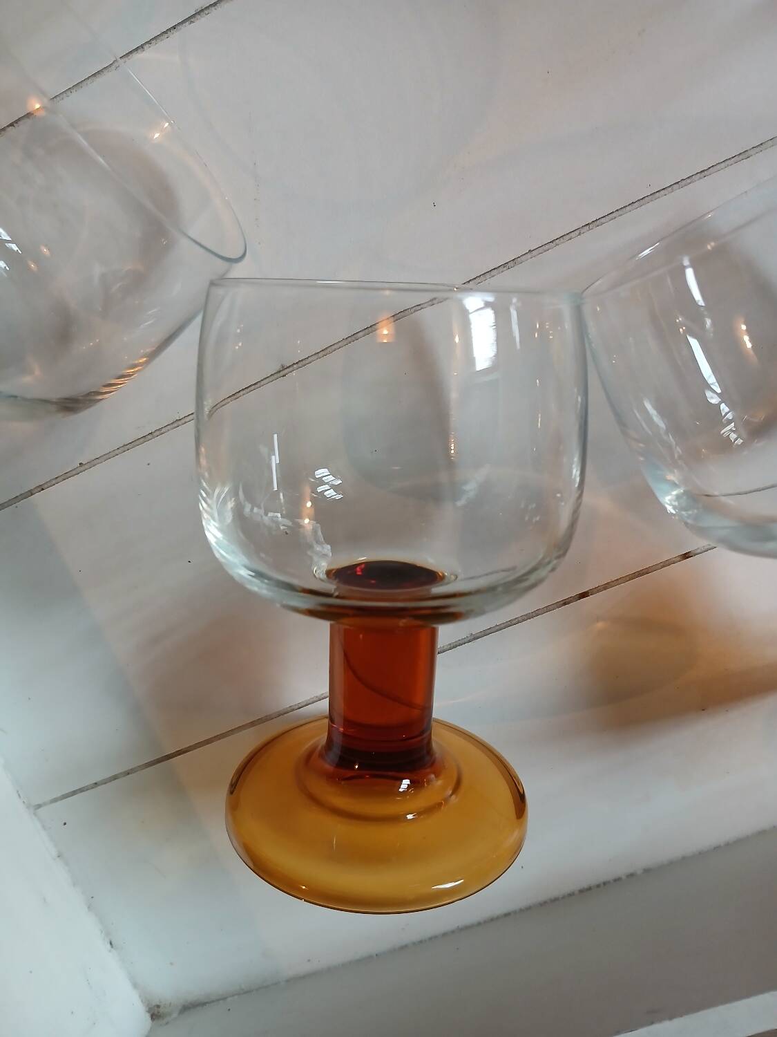 8 vintage wine/water stemmed glasses