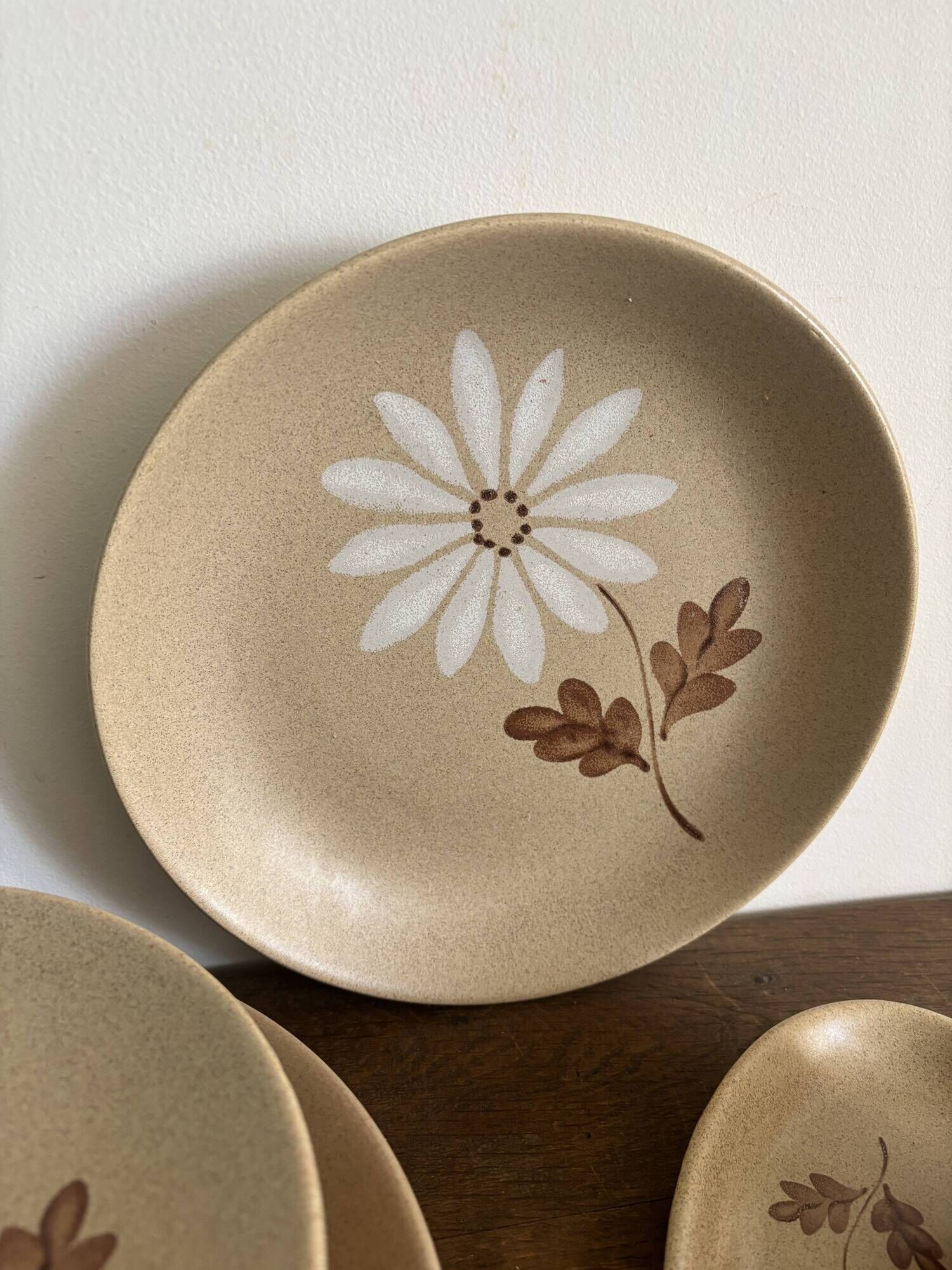 Vintage Autumn tableware from Saint-Amand – 16 pieces