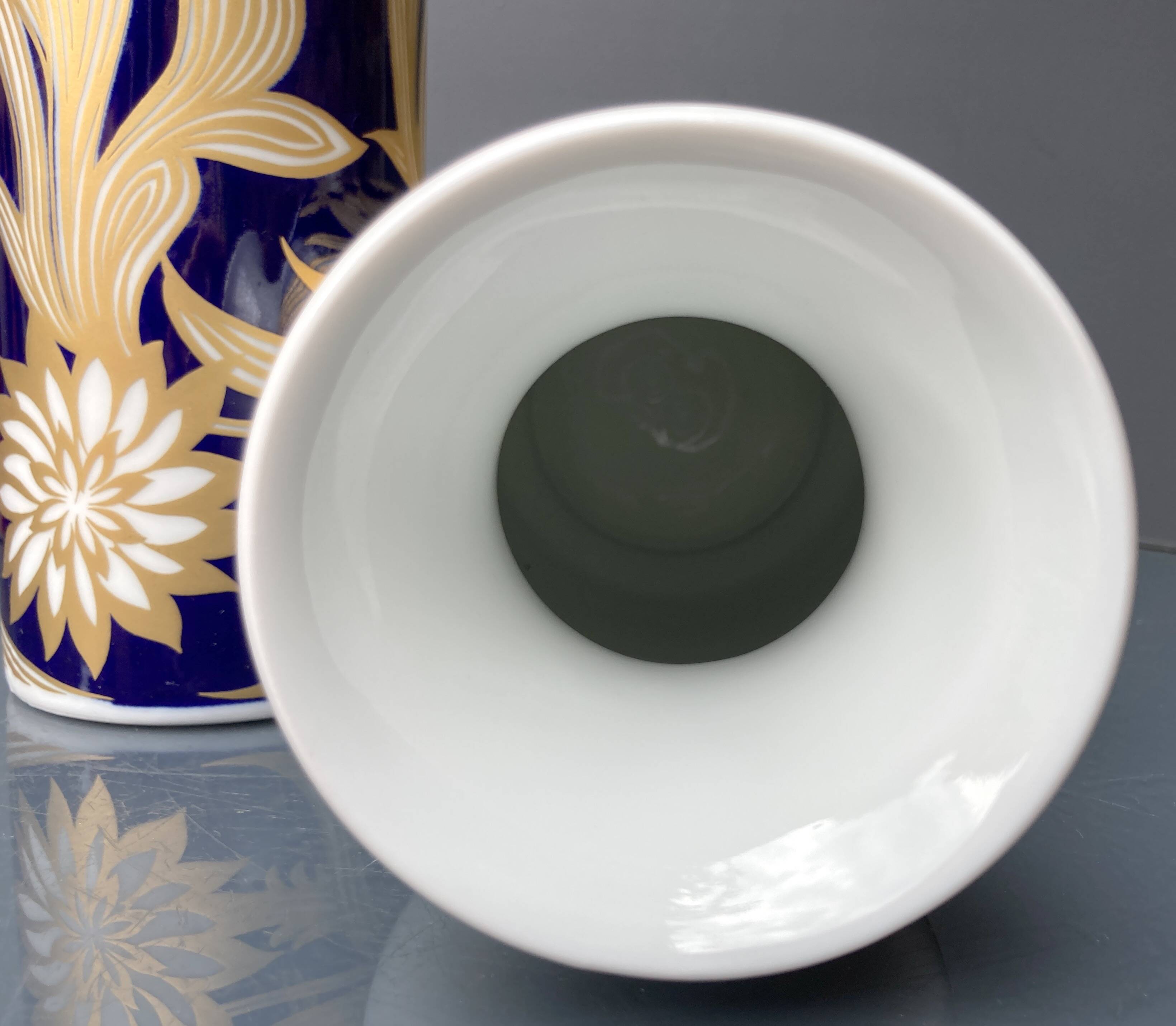 2 Royal Bavarian porcelain vases - KPM - Echt Cobalt