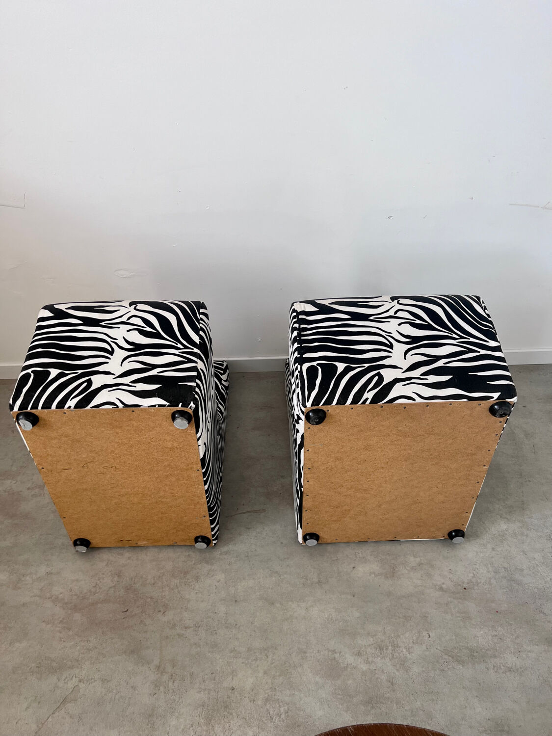 Lot 2 armchairs heating vintage zebra / design 70s