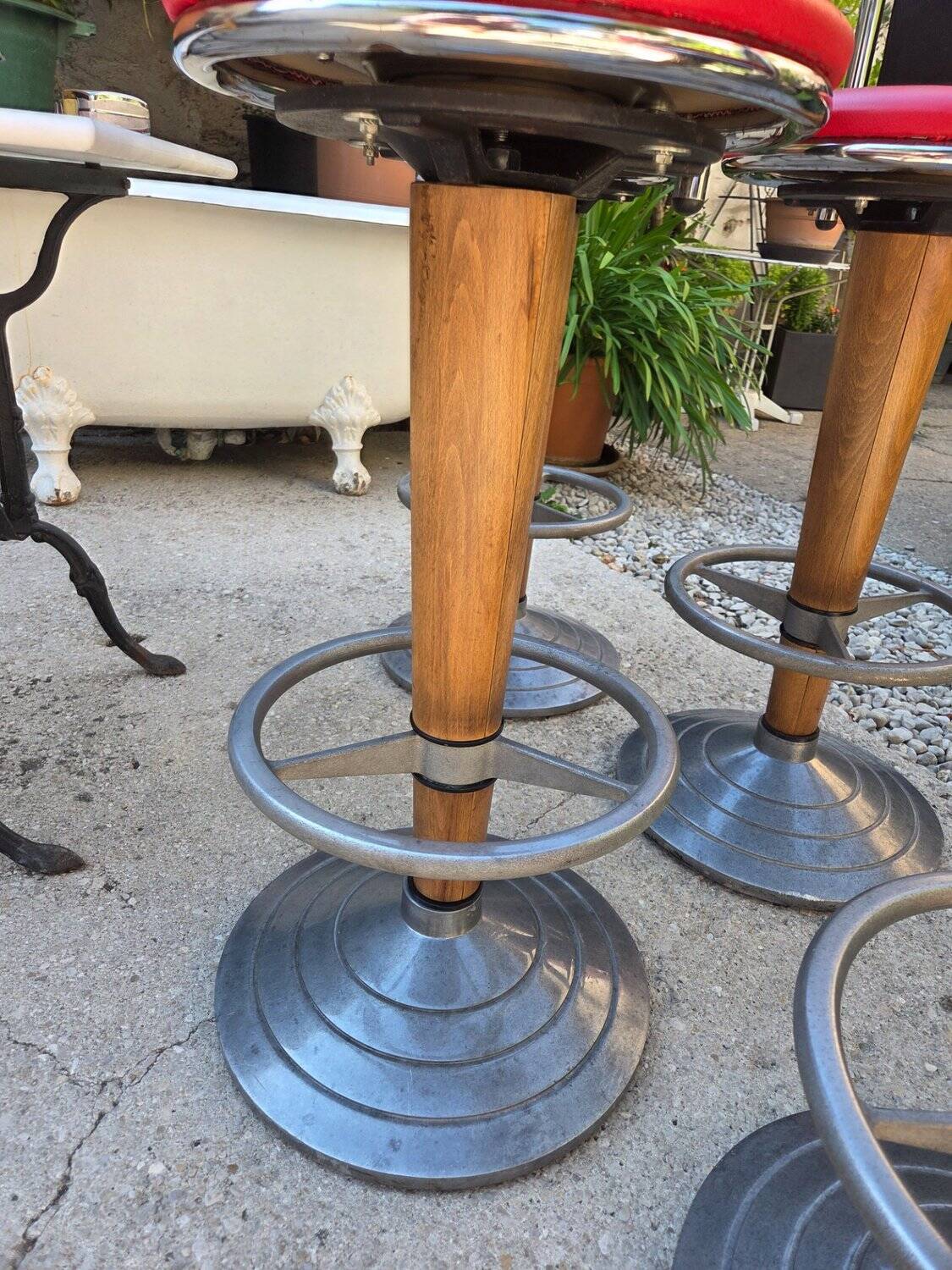 Suite de 4 tabourets de bar bistrot vintage 1970 Design München