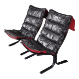 Vintage Siesta armchair and ottoman in black leather with red backrest by Ingmar Relling