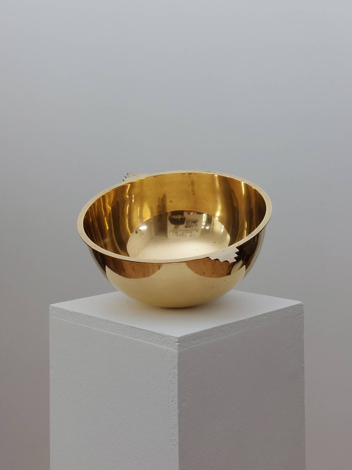 Antique and elegant Art Deco brass bowl