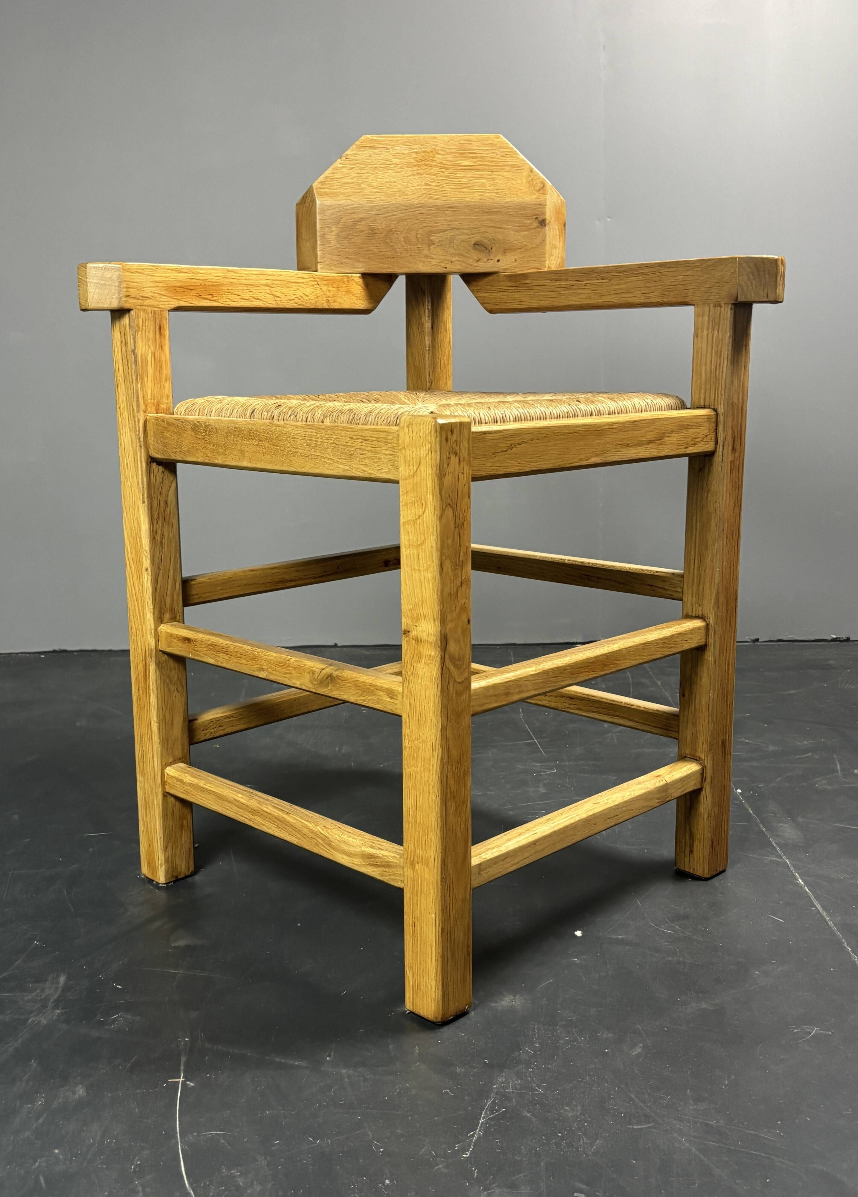 Dutch postmodern brutalist oak corner side chair with rush seat, 1970s