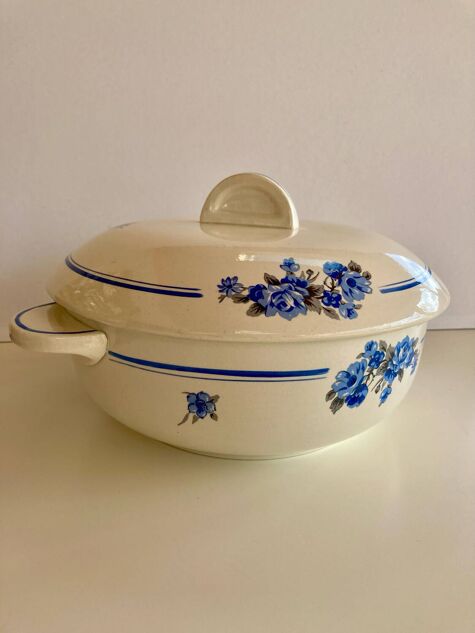 Vintage faience soup tureen Salins