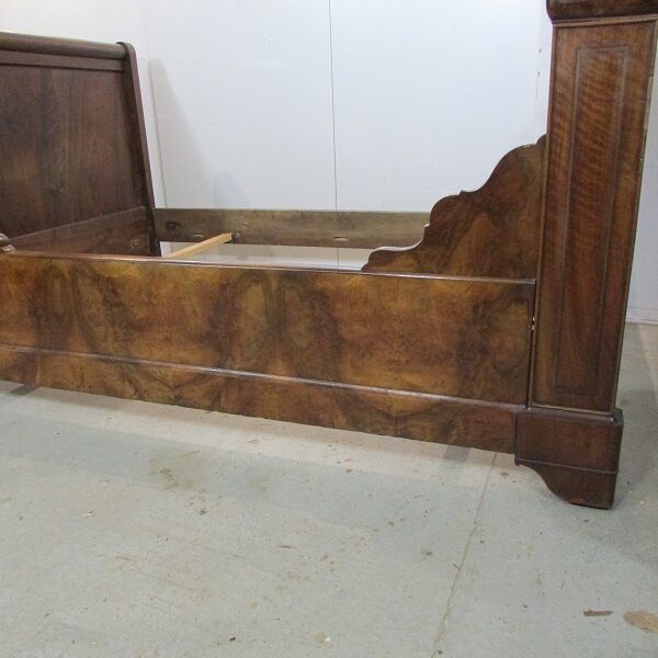 Boat rollers Louis Philippe bed
