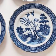 Set of 6 English porcelain dessert plates