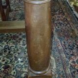 Solid walnut manor table (extendable) with chairs