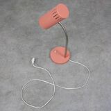 Mid-Century Modern Italian Table Lamp in Salmon and ChromeMid-Century Itali