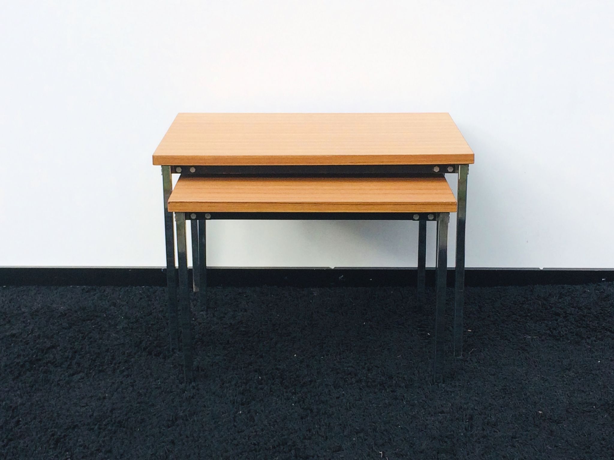 Pair coffee tables by Pierre Guariche for Meurop 60