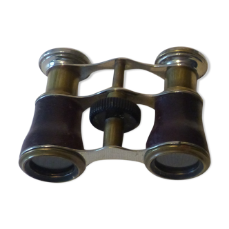 Theatre binoculars
