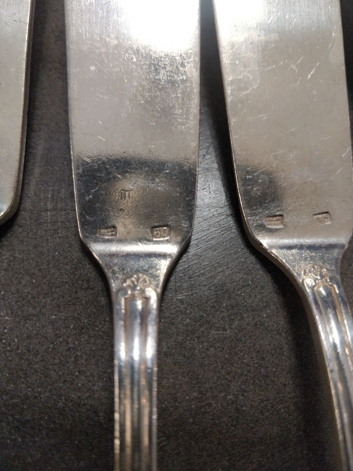 16-piece silver-plated fish set