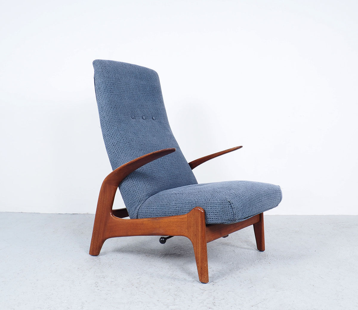 Gimson & Slater "Rock 'n Rest" lounge chair