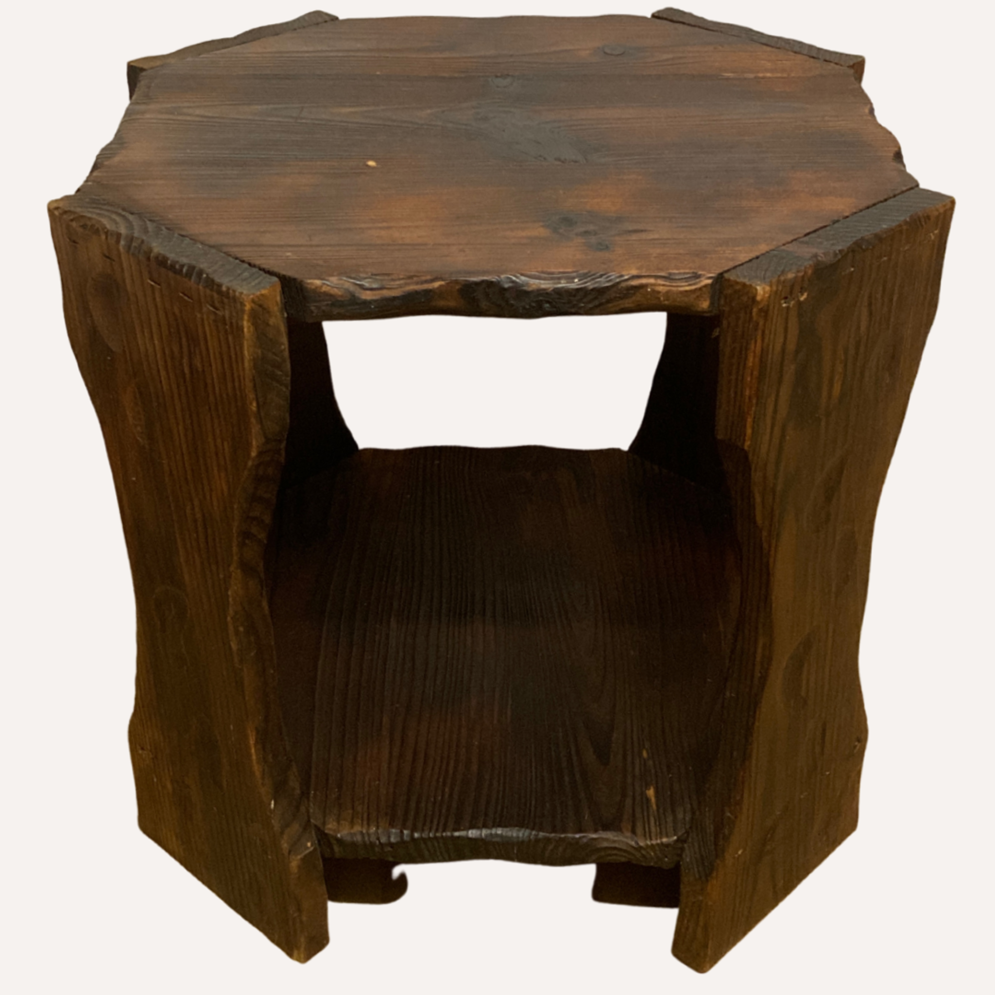 Table d’appoint brutaliste en chêne sculpté Wabi Sabi années 1960