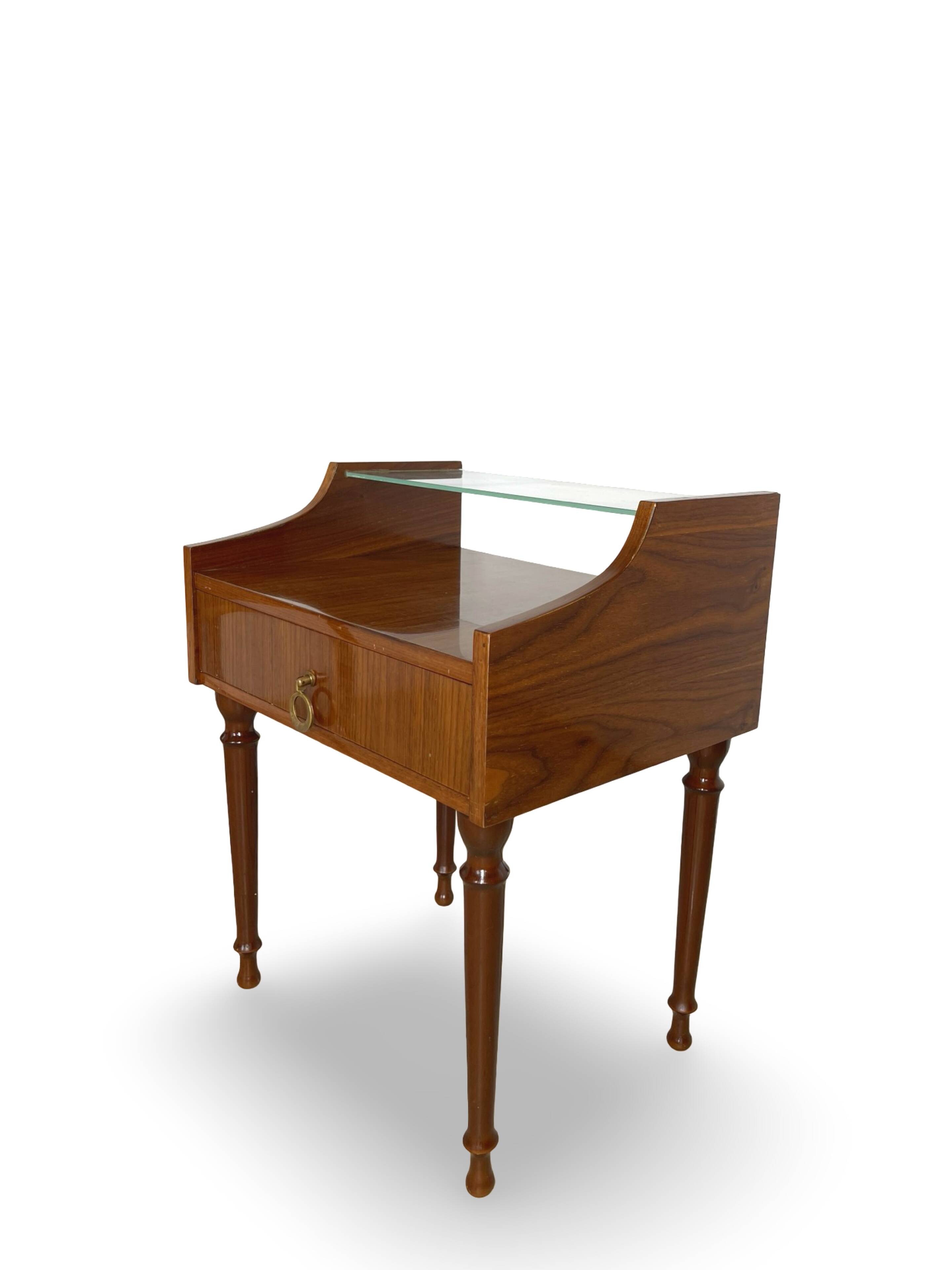 Tables de chevet italiennes des années 1950