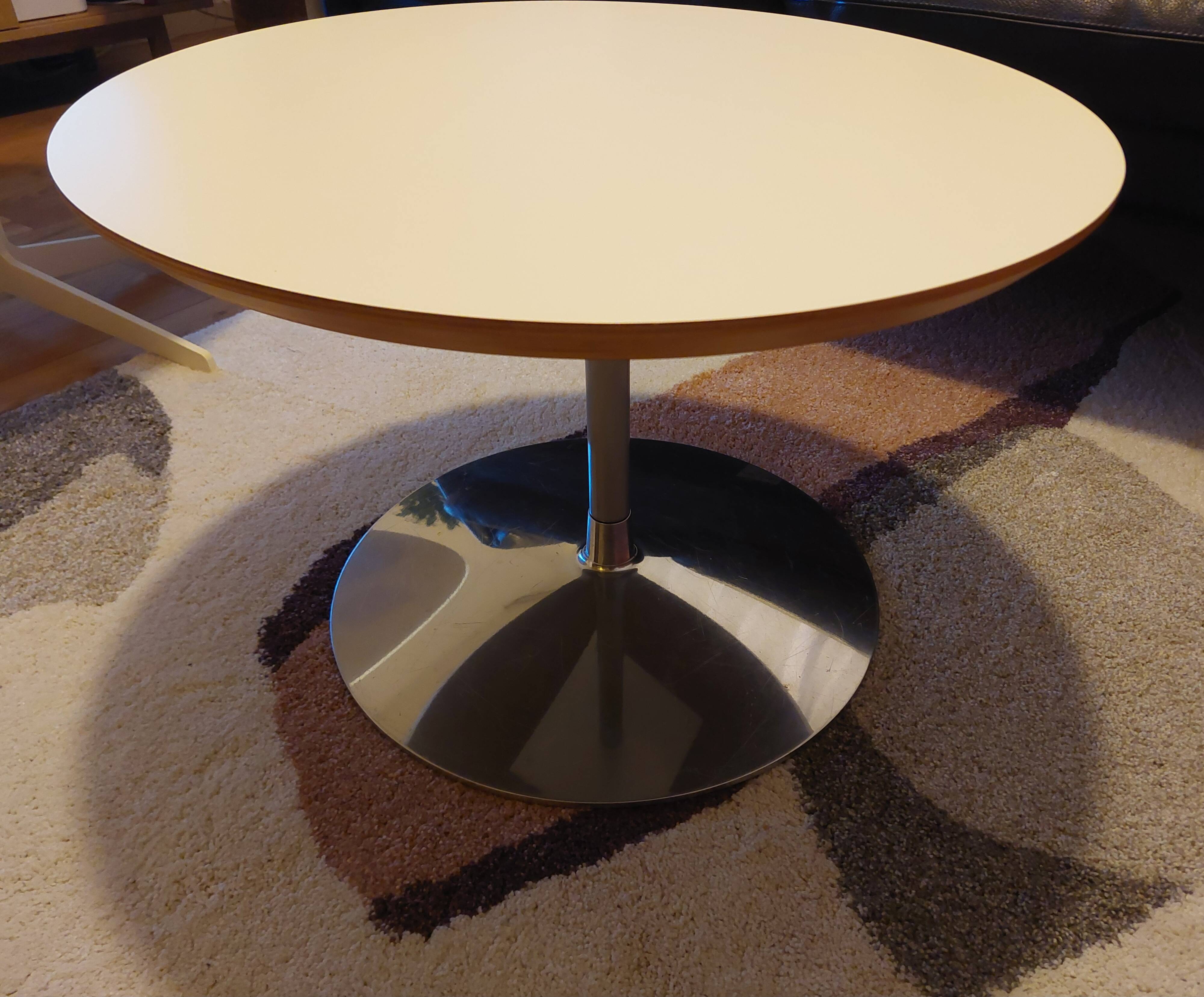 Pierre Paulin Artifort Circle Coffee Table