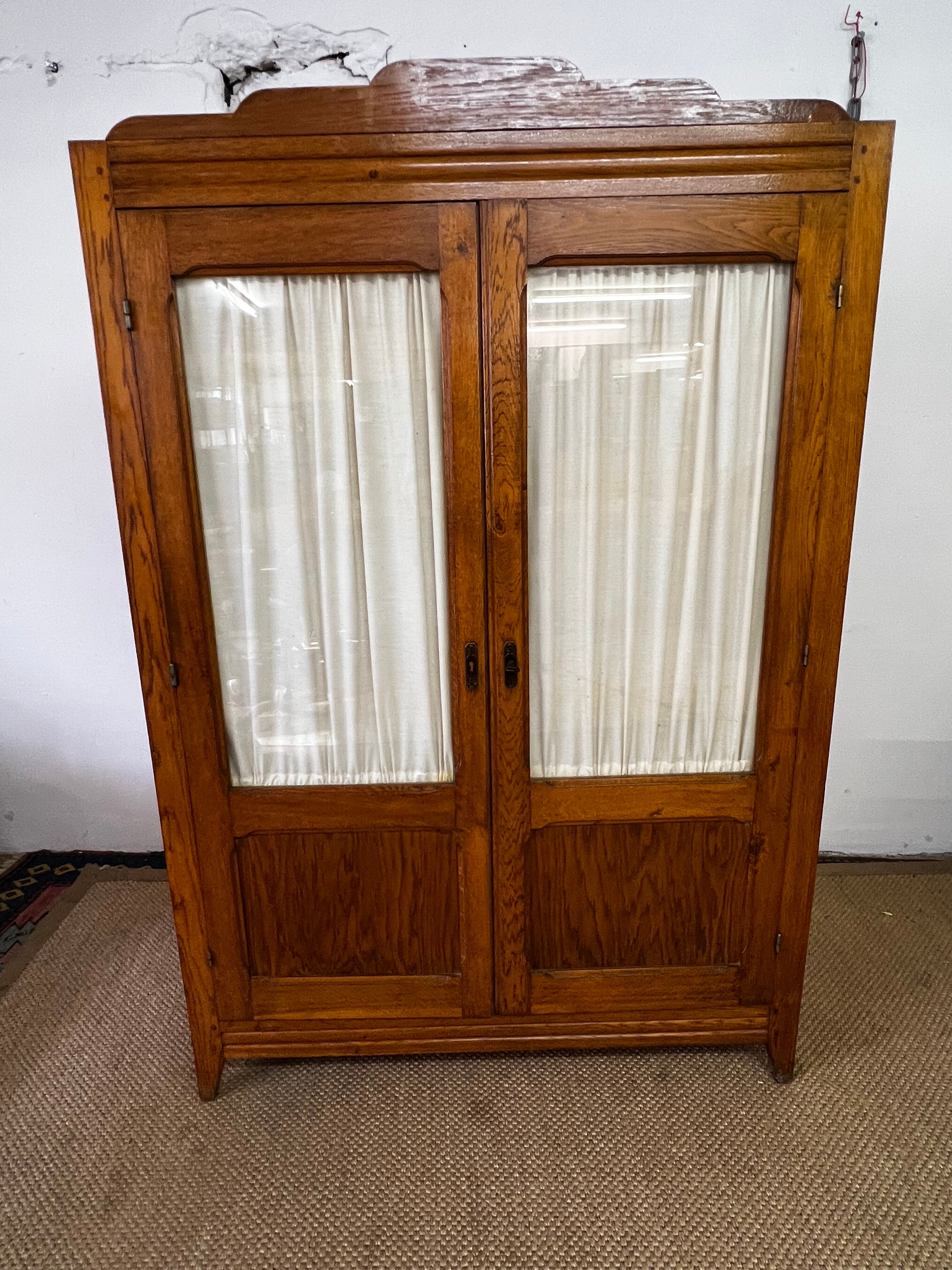 Glazed Parisian wardrobe