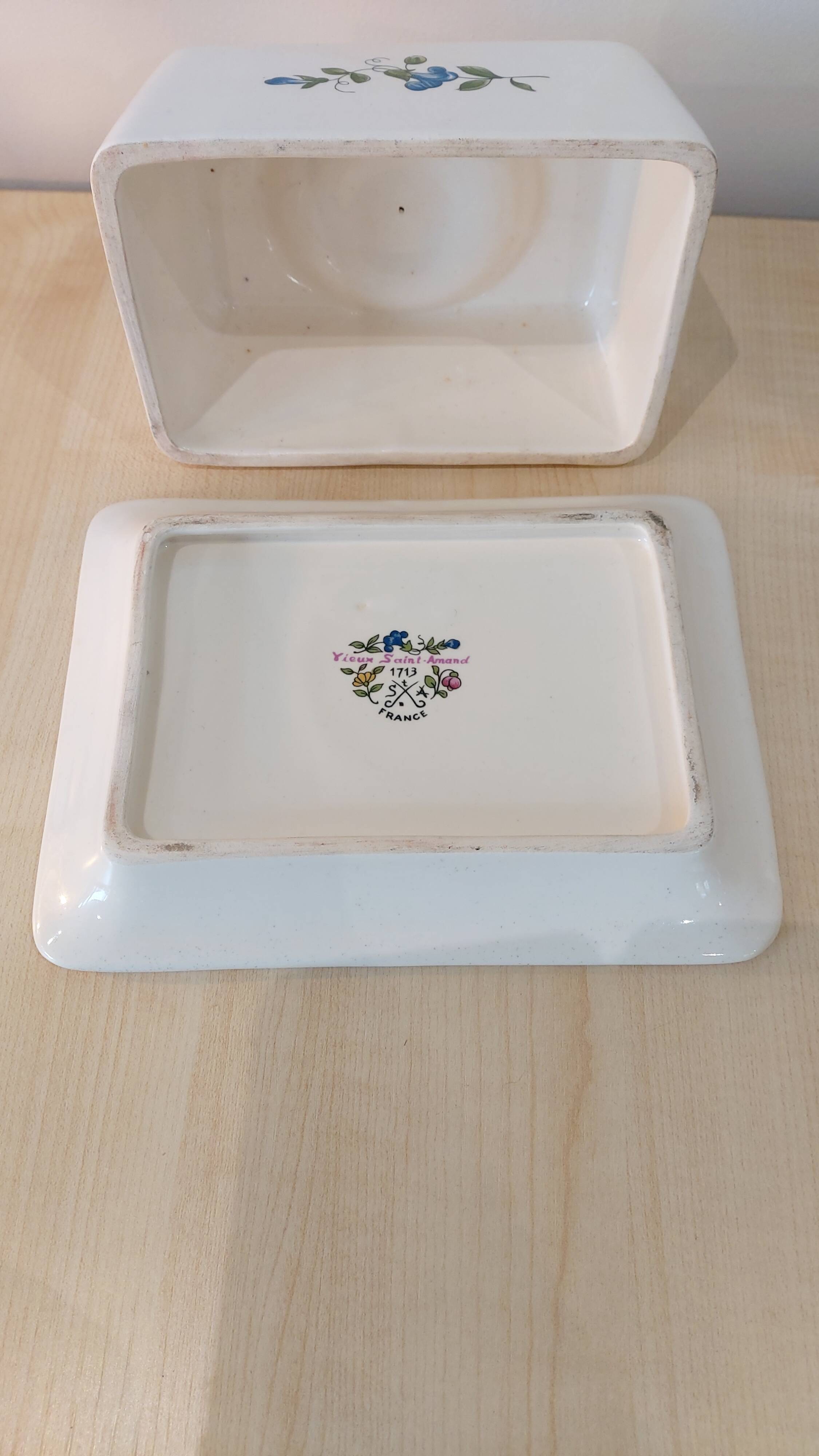1 porcelain butter tray St Amand 1713