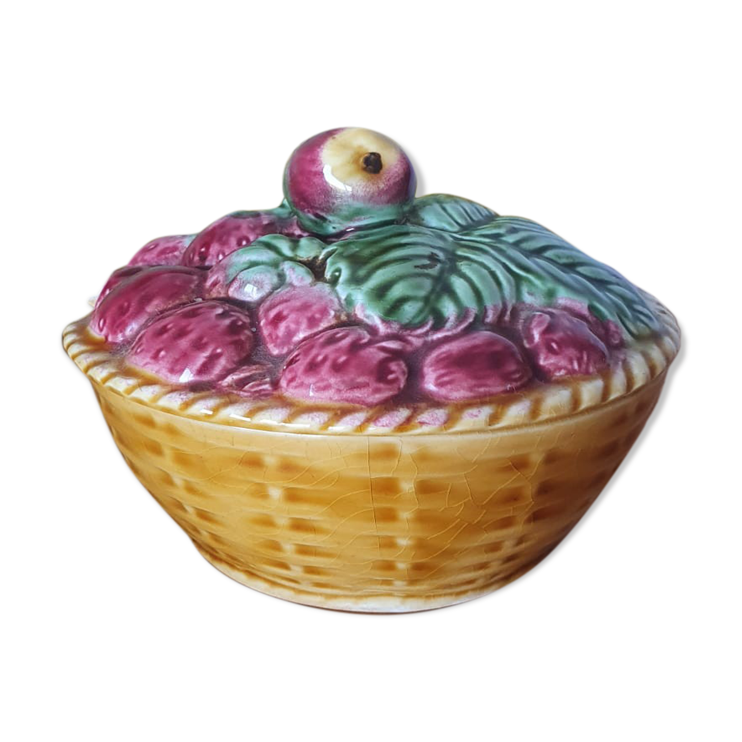 Sucrier fruits strawberry, signed sarreguemines france