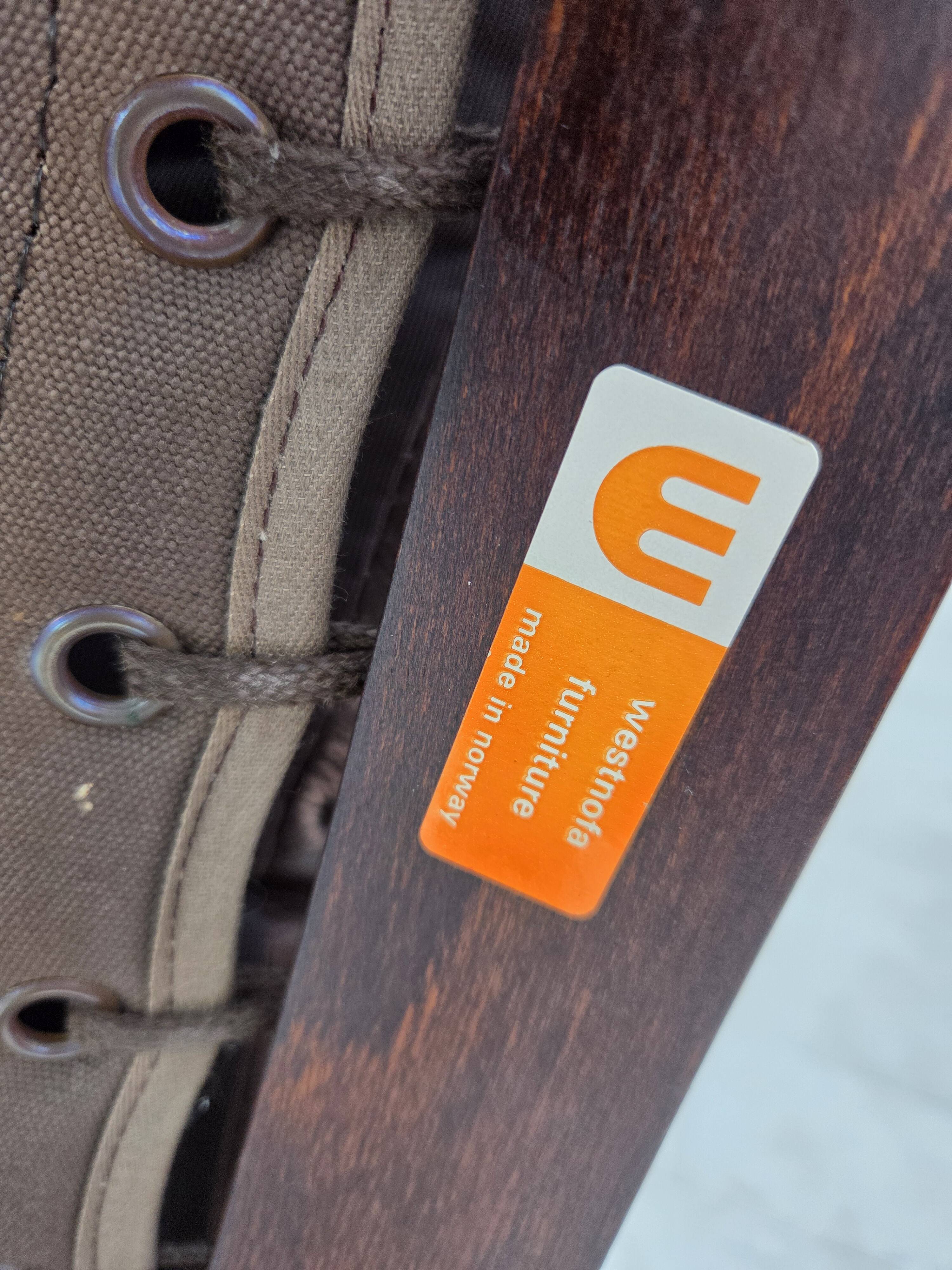 1970s, Norwegian design by Ingmar Relling for Westnofa, model "Siesta".