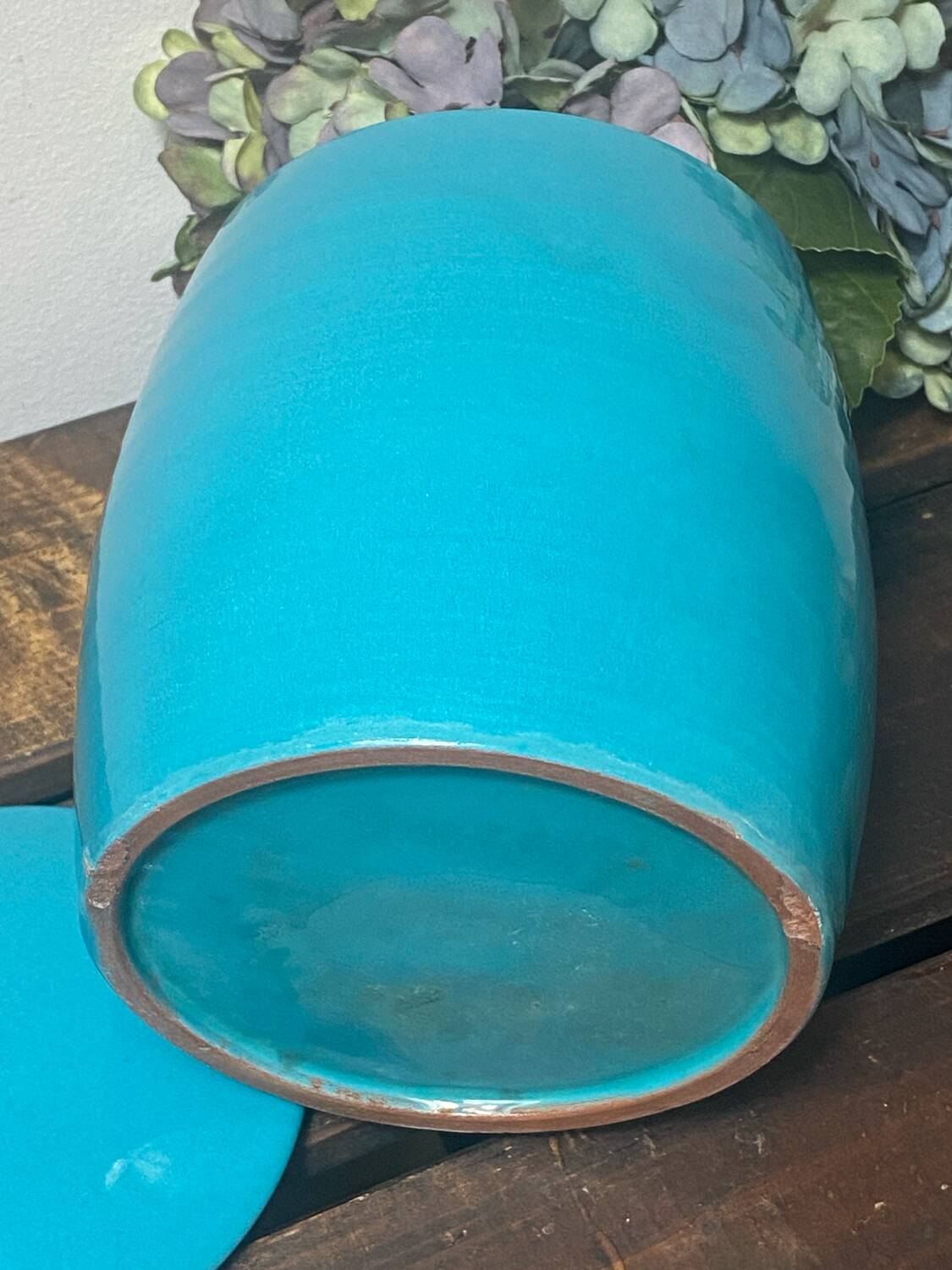 Turquoise blue ceramic candy box