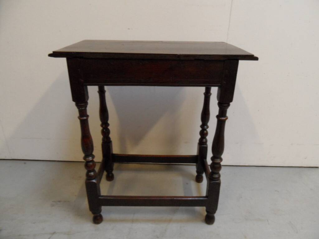 Antique oak sidetable