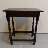 Table d'appoint antique en chêne