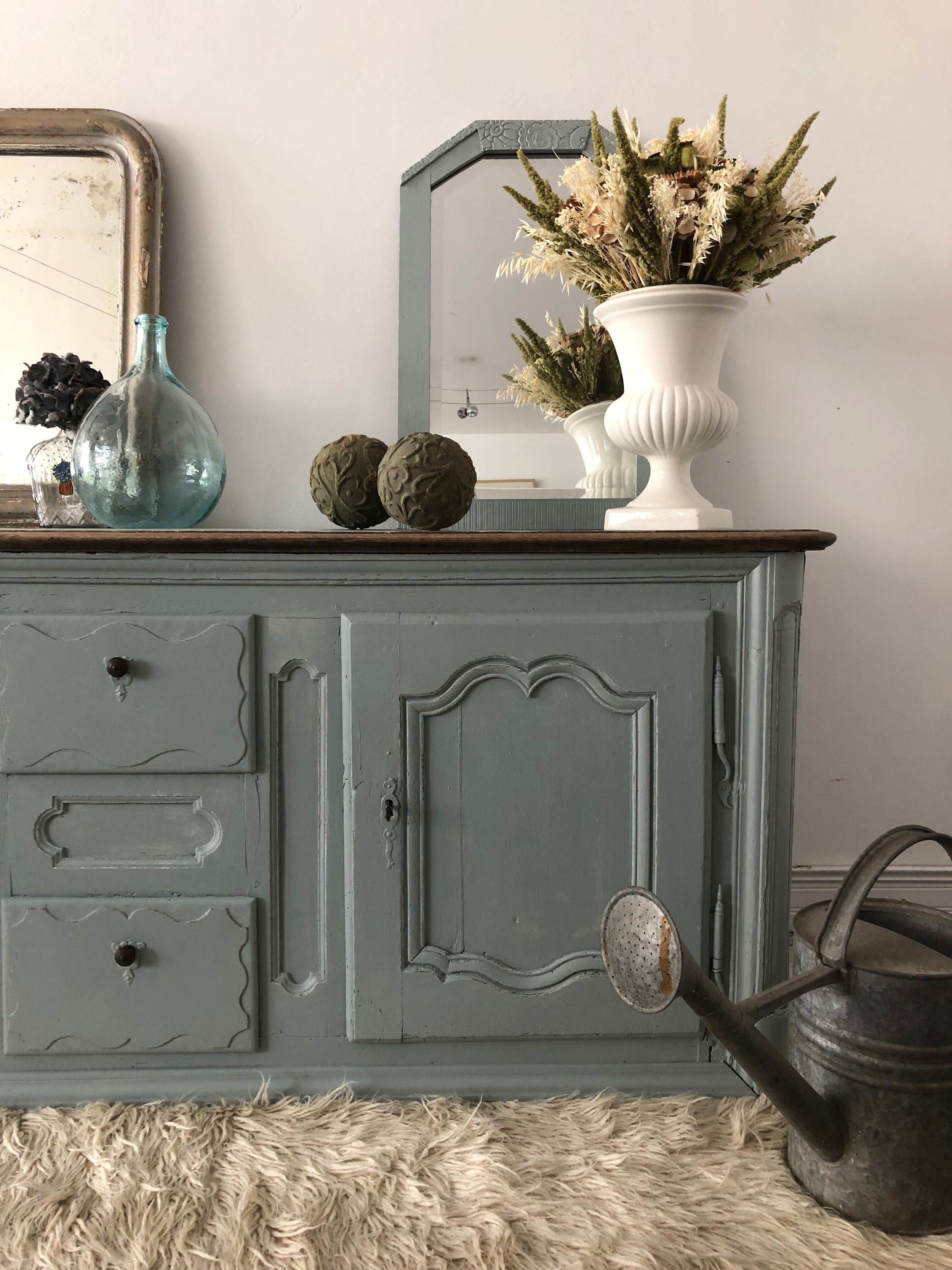 Craft furniture, antique countertop