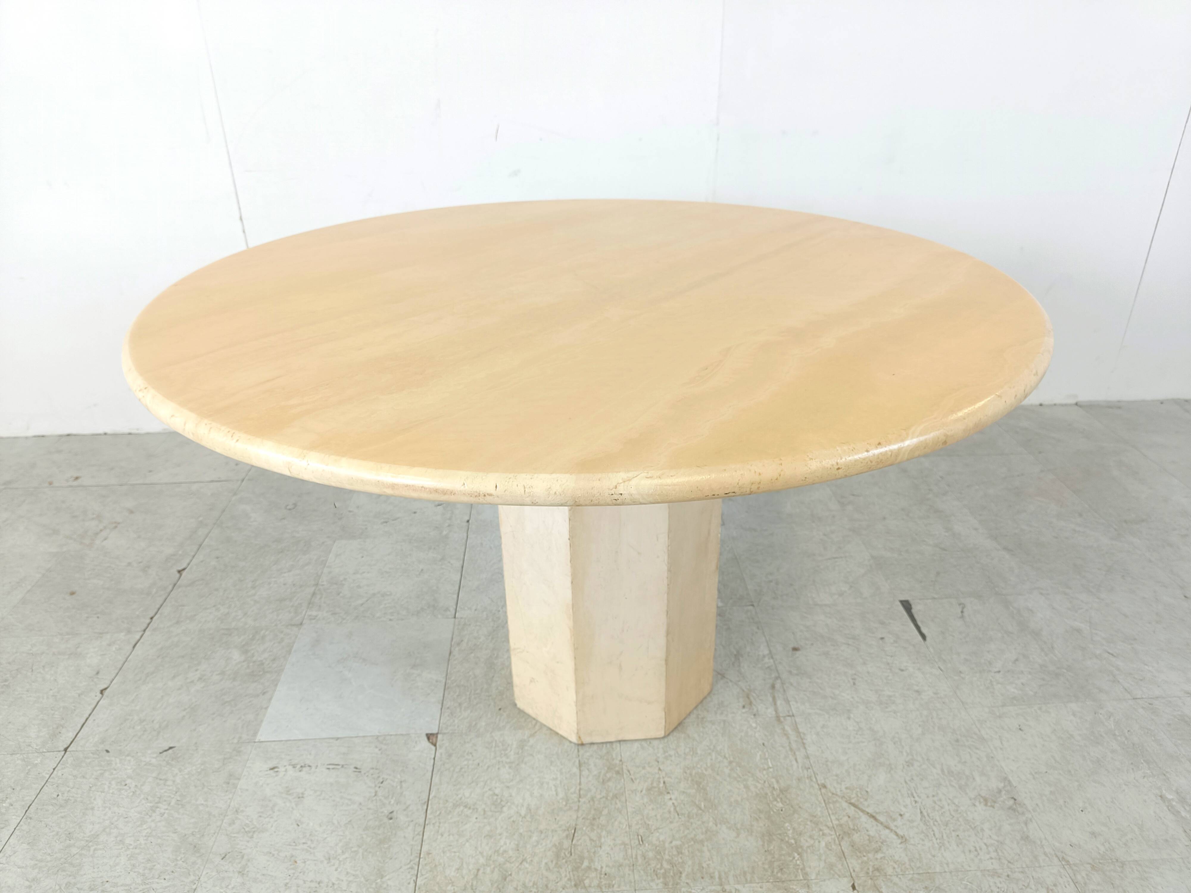 Round italian travertine dining table 1970s