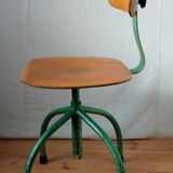 Swivel and telescopic workshop chair