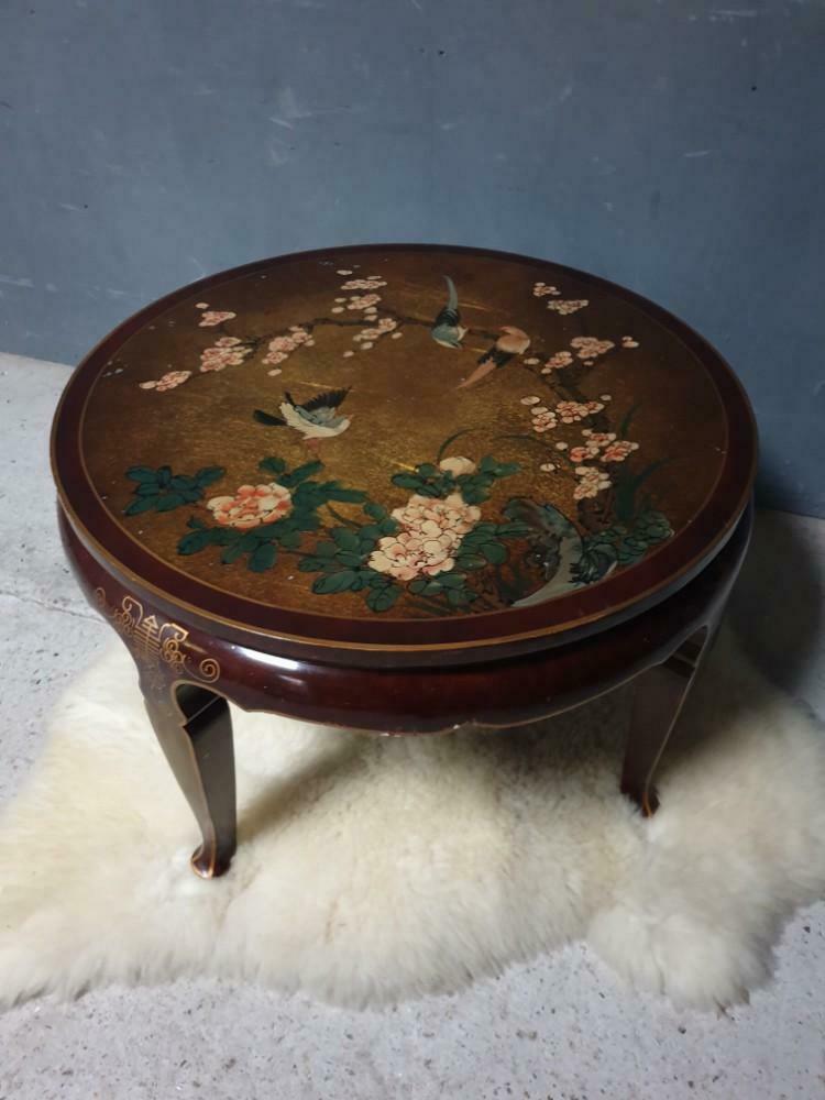 Antique Japanese coffee table with stools