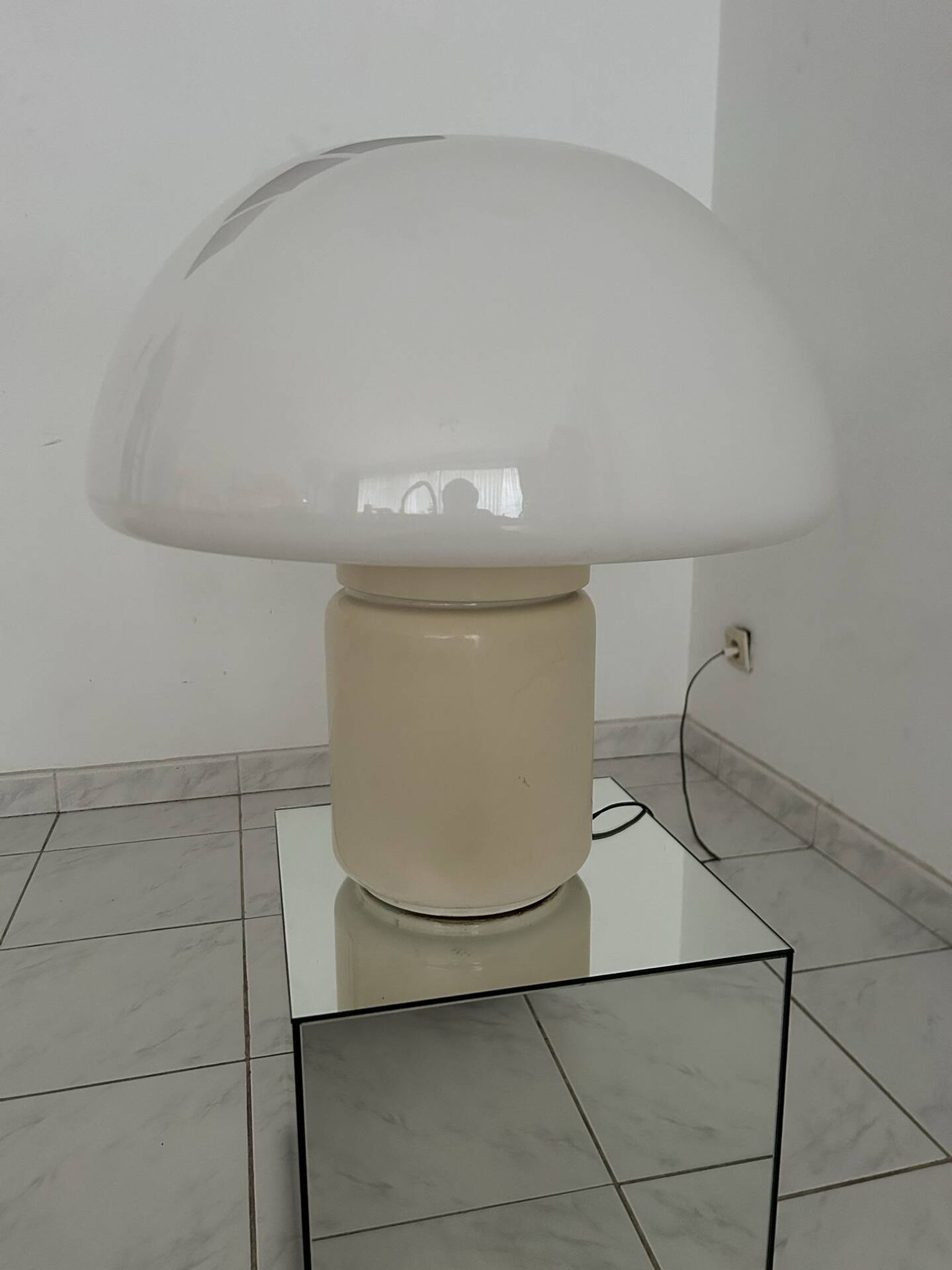 Vintage Martinelli Luce mushroom lamp model 625