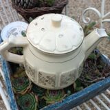 Pegasus teapot model 8