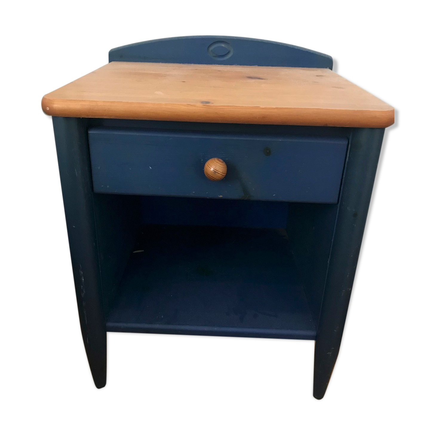 Night table