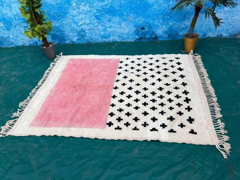 Handmade Moroccan Rug 250cm x 150cm
