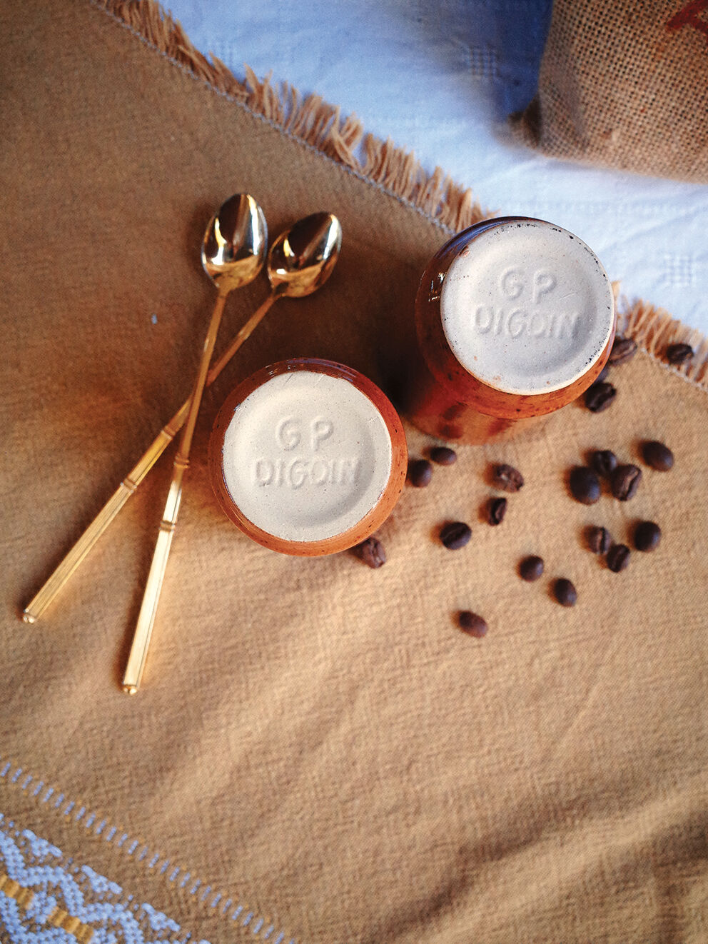 2 coffee cups / Mazagran in Digoin sandstone