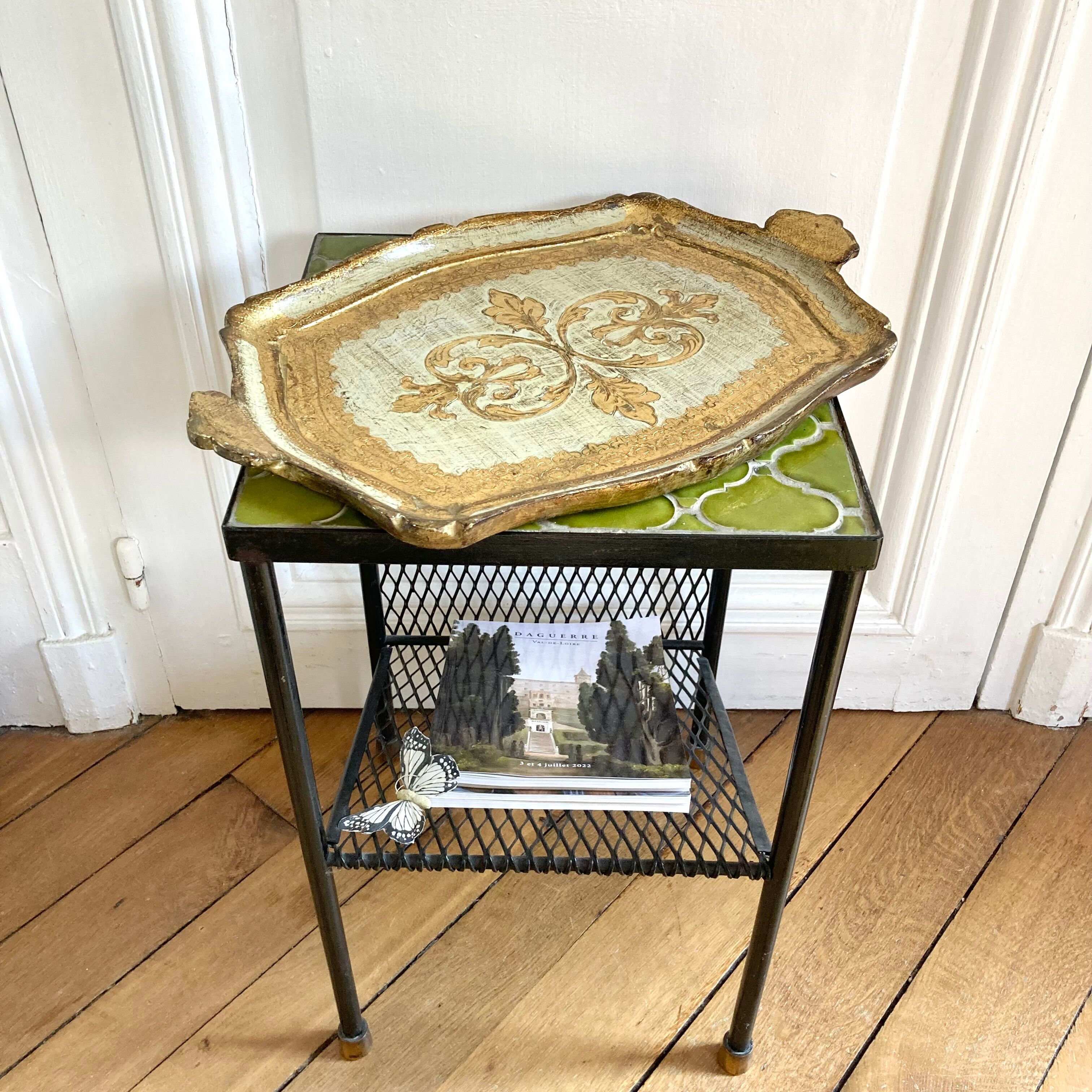 Top in gilded Florentine wood