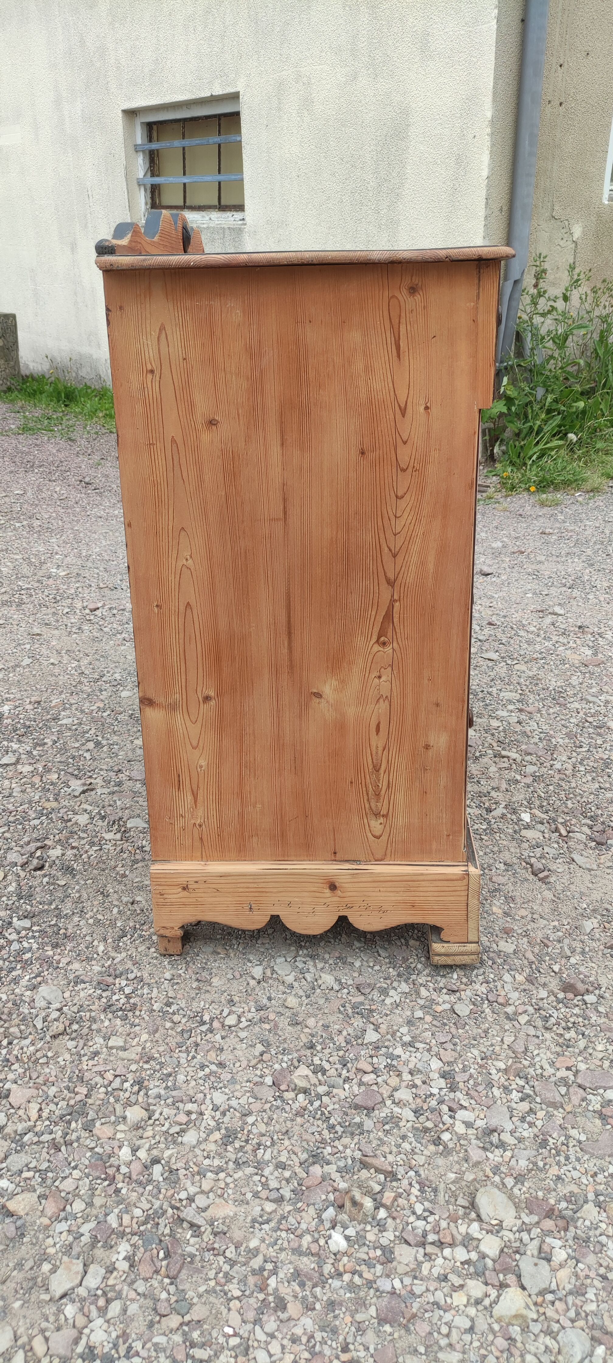 Commode
