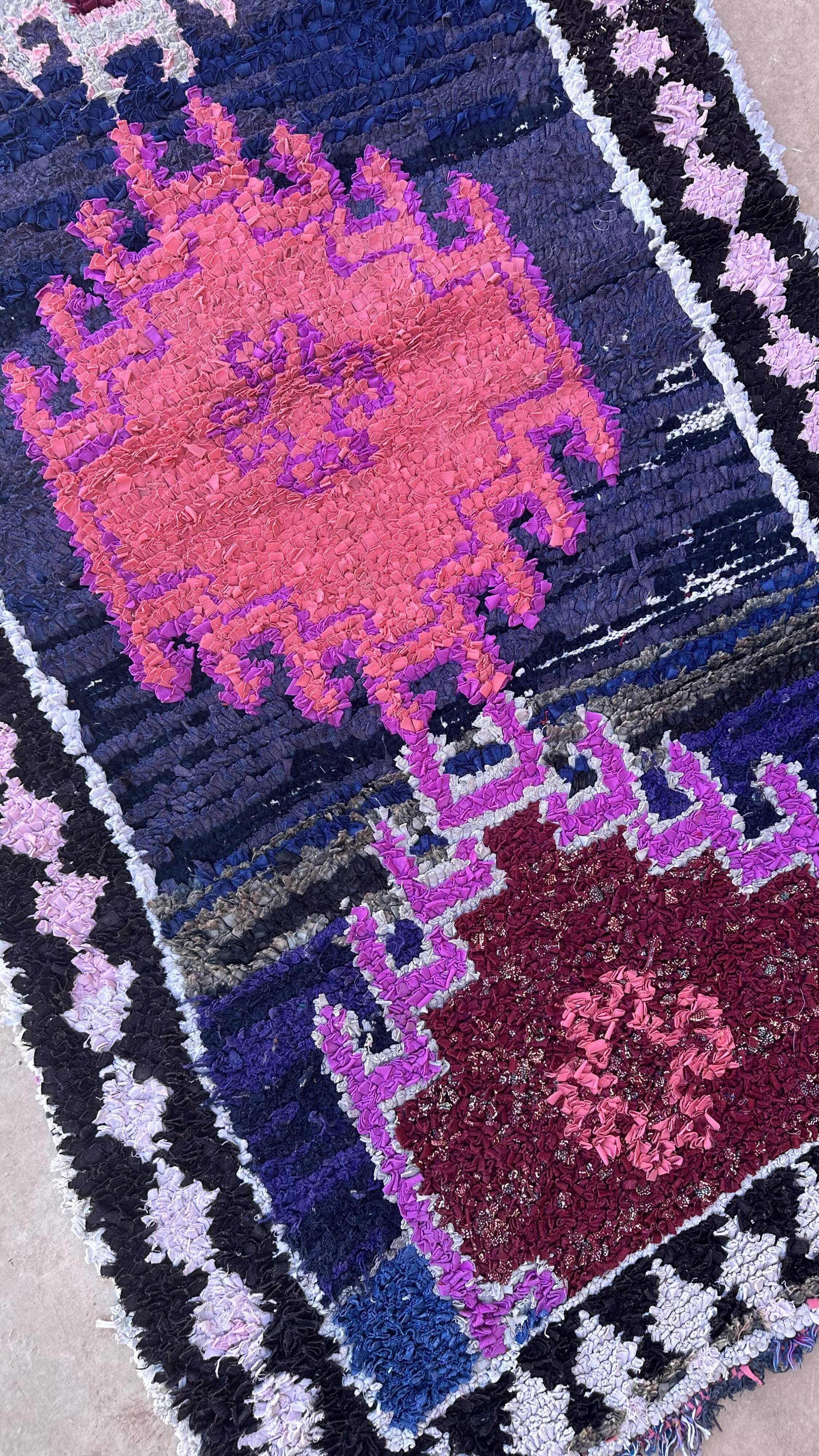 Moroccan Carpet - 92 x 219 cm
