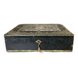Travel box