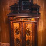 Antiker Gründerzeit-Schrank mit Wurzelfurnier – ca. 150 Jahre alt