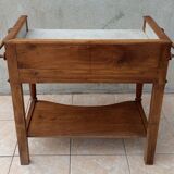 Meuble de toilette en noyer